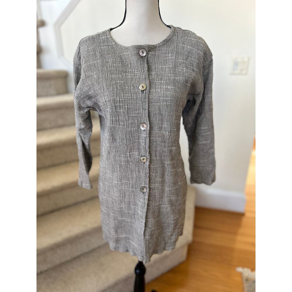 Carol Turner Collection Grey Crinkle Linen Blend Shell Button Cardigan